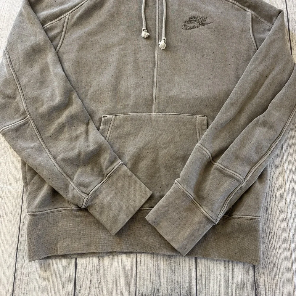 Nike Sportswear Fleece Pullover Hoodie Sweatshirt Stone DM5614-289 Size‎ Small